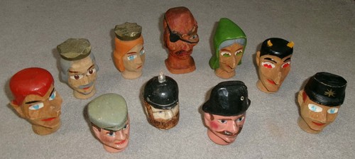 Handpuppen bzw köpfe - bzw.,