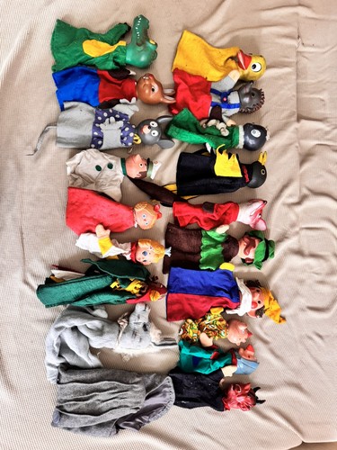19x alte kasperlepuppen - 19x,